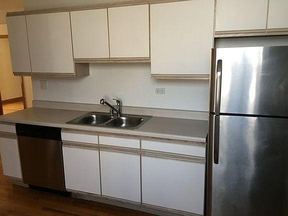 2nd image of 4927-33 N Kedzie Ave #4931-1W