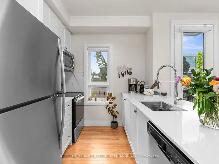 713 Lawrence Ave W #1 — Photo 18