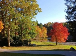 132 Hope Valley Rd, Amston, CT 06231