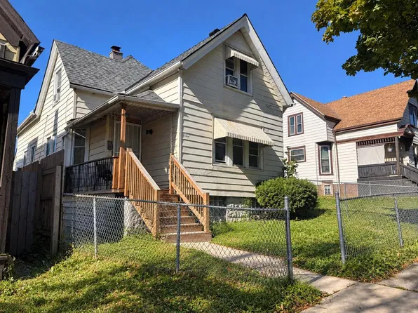 3333 N 9th STREET, Milwaukee, WI 53206