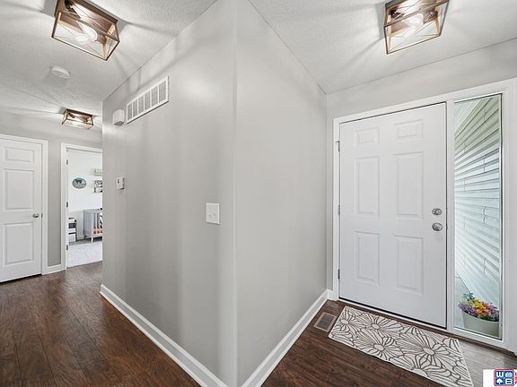 5th image of 8230 S 57th St