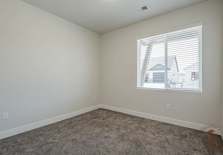 2454 Hamilton Rd #B — Photo 19