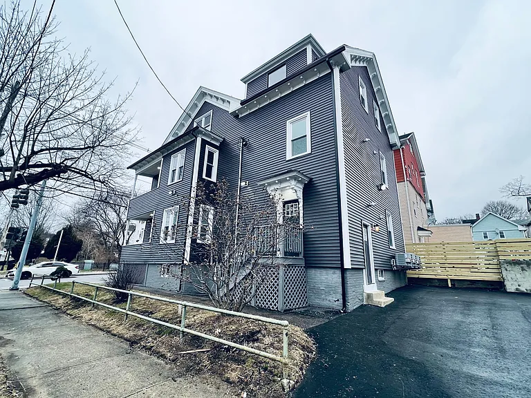 696 Chalkstone Ave #3 — Photo 42