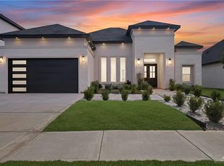 2708 E Bvlgari Dr, Edinburg, TX 78542