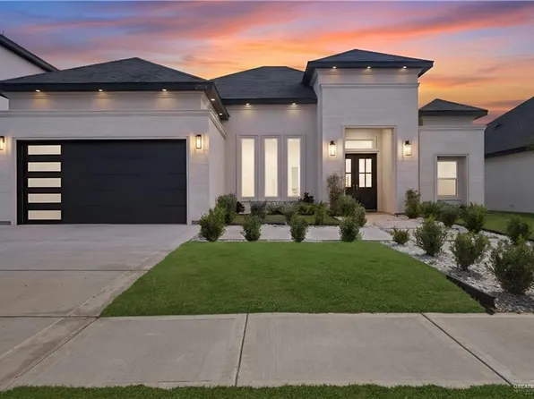 2708 E Bvlgari Dr, Edinburg, TX 78542