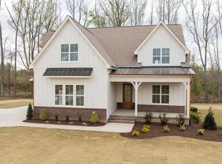 8624 Dukes Lake Rd, Zebulon, NC 27597