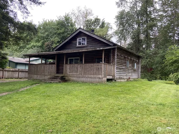 203 Skywall Drive, Sultan, WA 98294