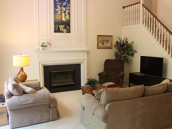 5th image of 4100 Peachway Dr