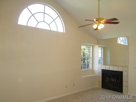 3rd image of 893 Windover Ct