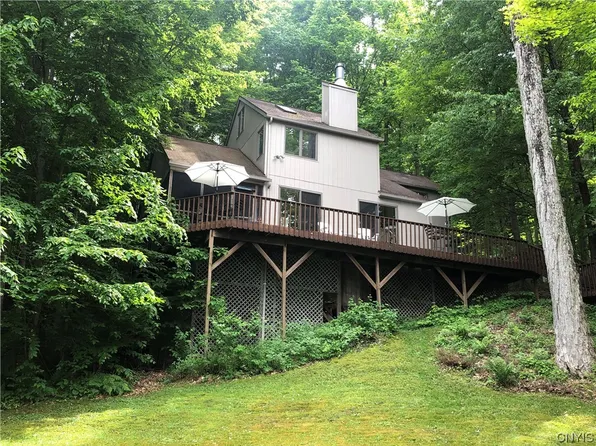 213 Hemlock Holw, Skaneateles, NY 13152