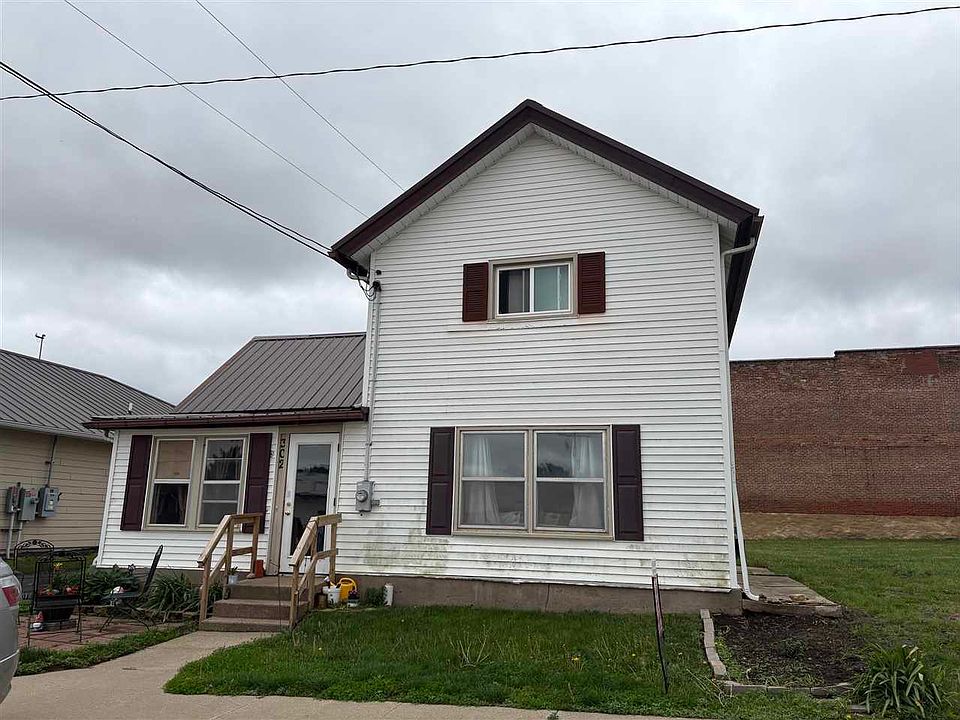 1st image of 302 Long Ave
