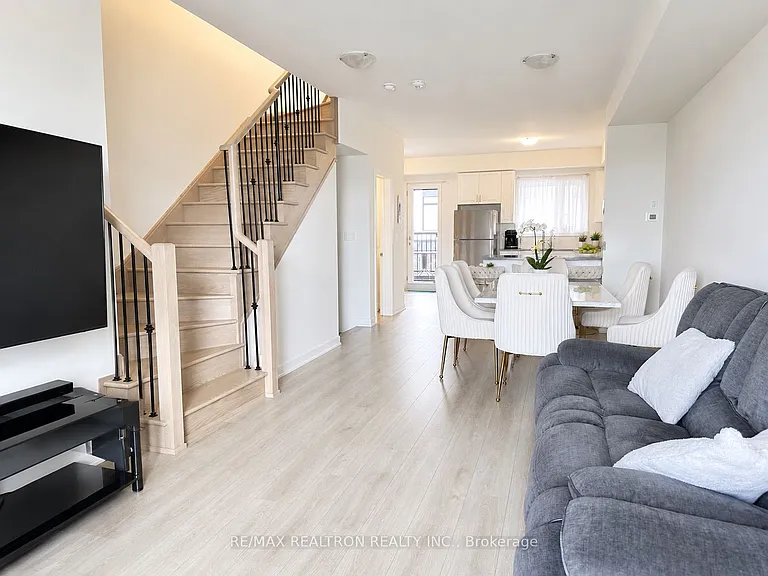 1695 Dersan St #102 — Photo 8