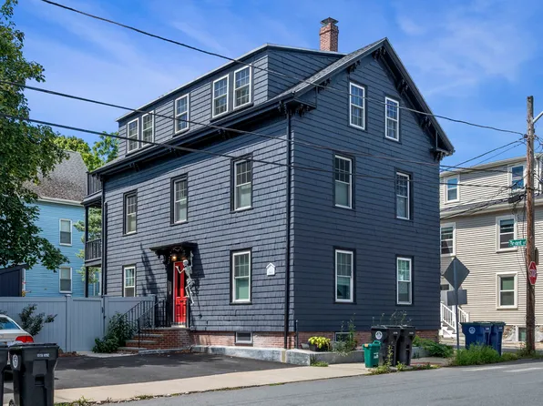 55 Buffum St #1, Salem, MA 01970