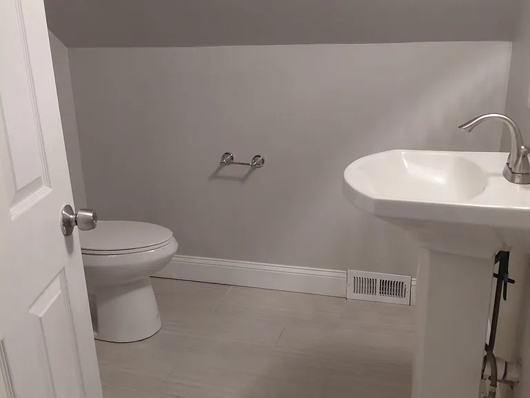213 Liston Ave — Photo 11