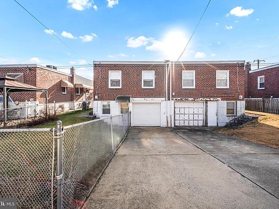 5th image of 15106 Milford St