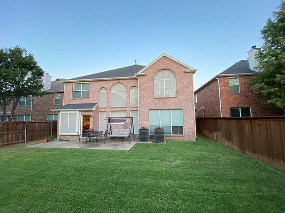4th image of 3015 Manor Green Blvd