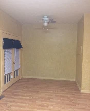 5th image of 401 Dundee Pl