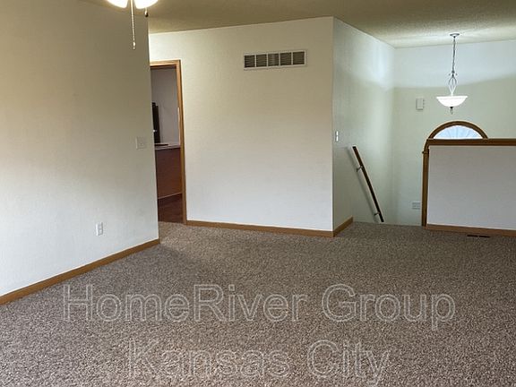 3rd image of 8609 N Mersington Ln