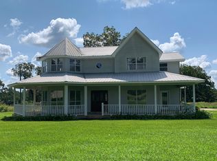 37 Aube Ln, Seminary, MS 39479