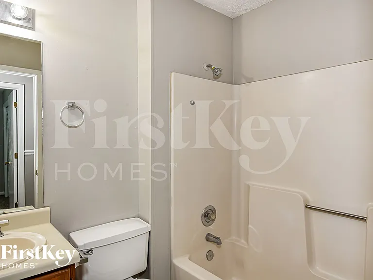 117 Whispering Pine Ln NE — Photo 16