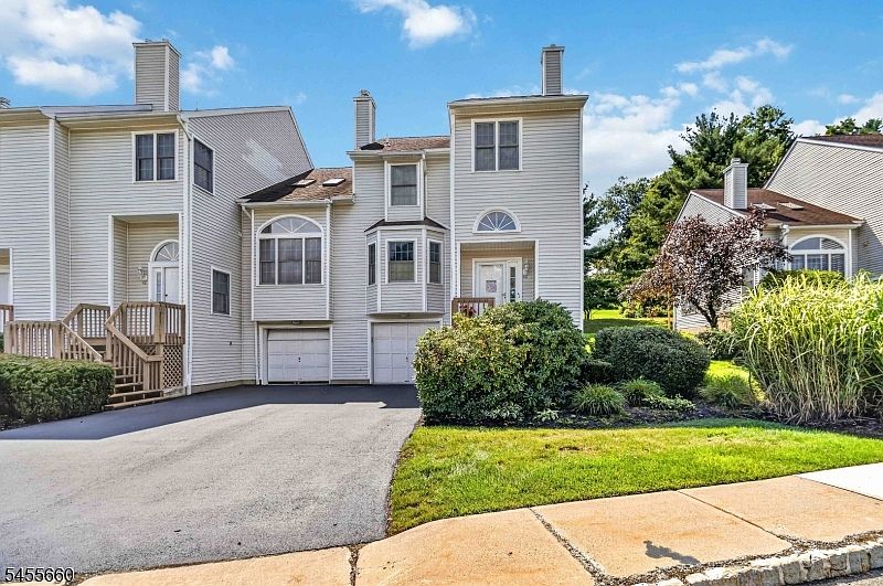 1st image of 44 Ryan Ln