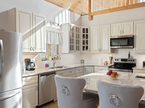 1248 Bearcamp Highway, Tamworth, NH 03883