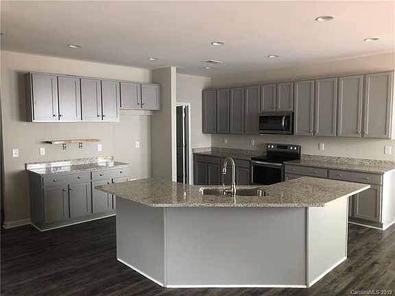 2nd image of 3320 Osceola Ln