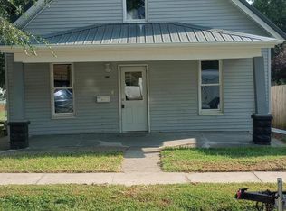 1812 New Hampshire St, Muscatine, IA 52761