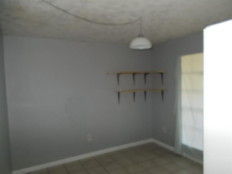 1st image of 590 County Road 949e
