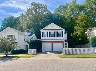 109 Lacombe Ct, Holly Springs, NC 27540