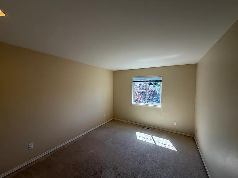 4604 160th Pl SW — Photo 23