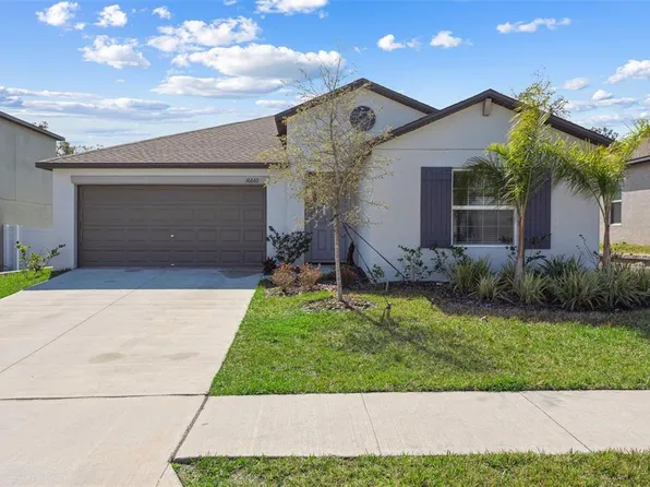 36642 Garden Wall Way, Zephyrhills, FL 33541