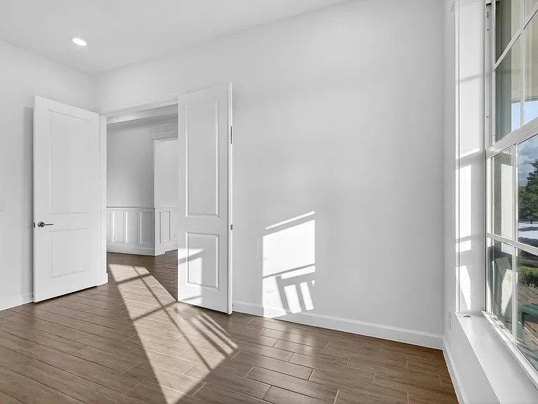 799 Hookline Cir — Photo 15