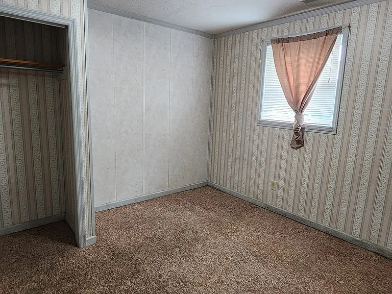 6352 W Donnagail Dr — Photo 18