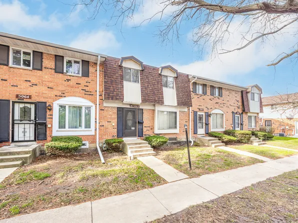5063 Brighton Ln, Richton Park, IL 60471