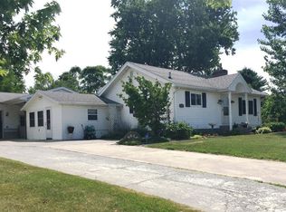 1914 W Bogart Rd, Sandusky, OH 44870