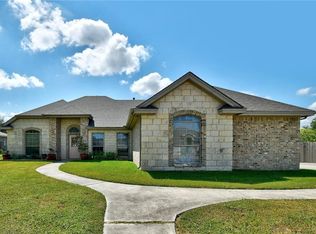 1326 Walter Ellison St, Lockhart, TX 78644