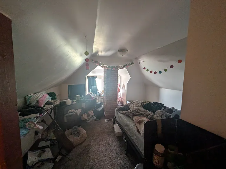 attic room front