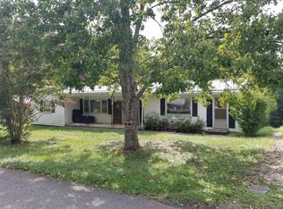 4841 Veterans Hill Rd, Pulaski, VA 24301
