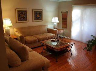 12 Exeter Ct, Princeton, NJ 08540