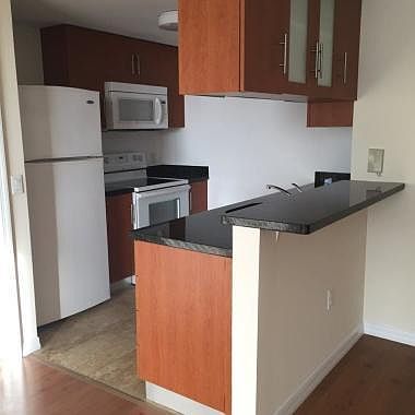 4th image of 222 NE 25th St #9r2chnjhg