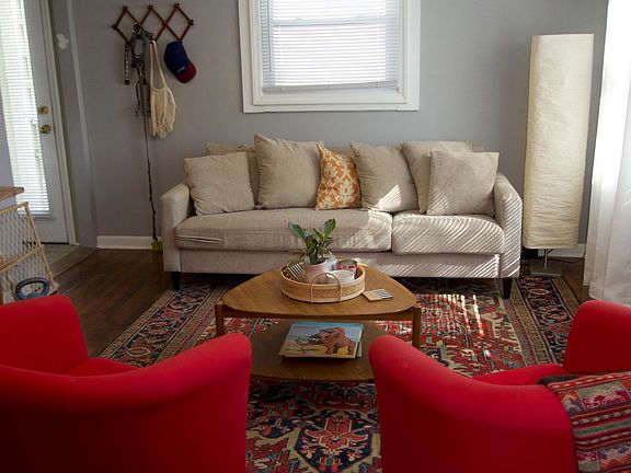 Fully Furnished with plenty of space for 2 people.