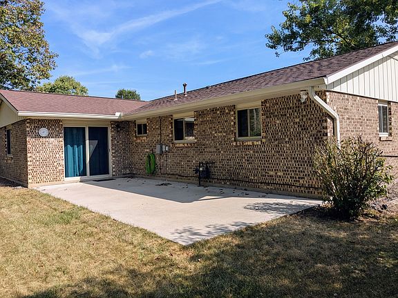 Patio in Back of house