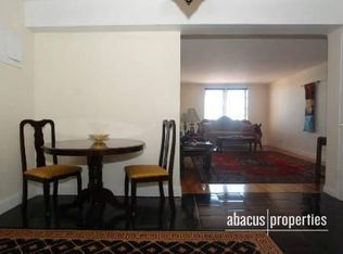 525 Ocean Pkwy APT 6F, Brooklyn, NY 11218