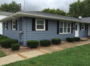 221 Pleasant St, Morris, IL