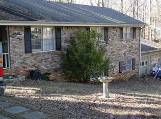 5657 Forest Dr, Acworth, GA 30102