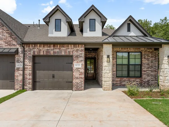 4200 Abbey Park Dr, Edmond, OK 73025