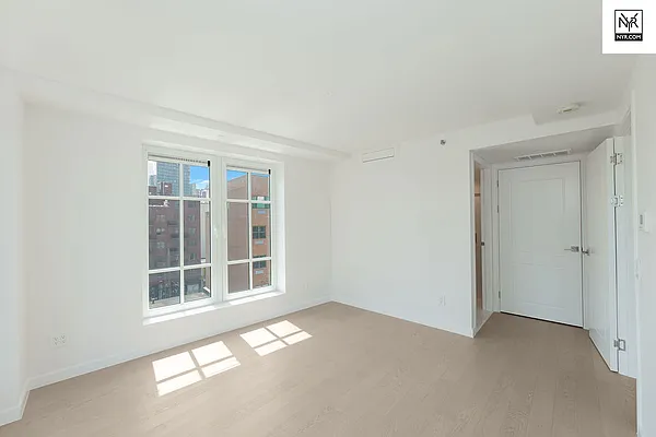 Rented by New York Residence | media 45