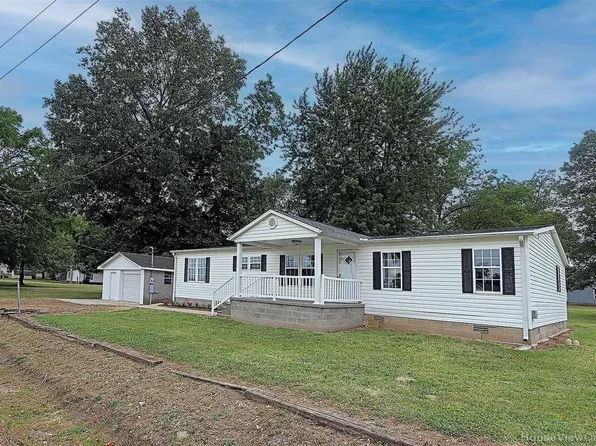 111 Cottage St, Benton, MO 63736