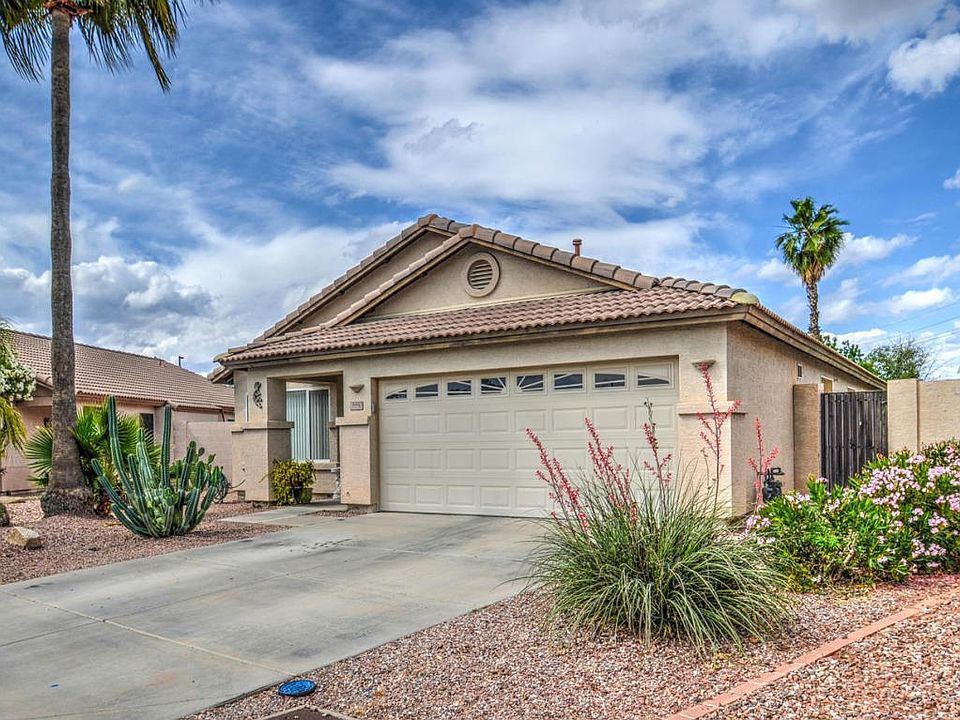 1st image of 3990 E Olive Ave